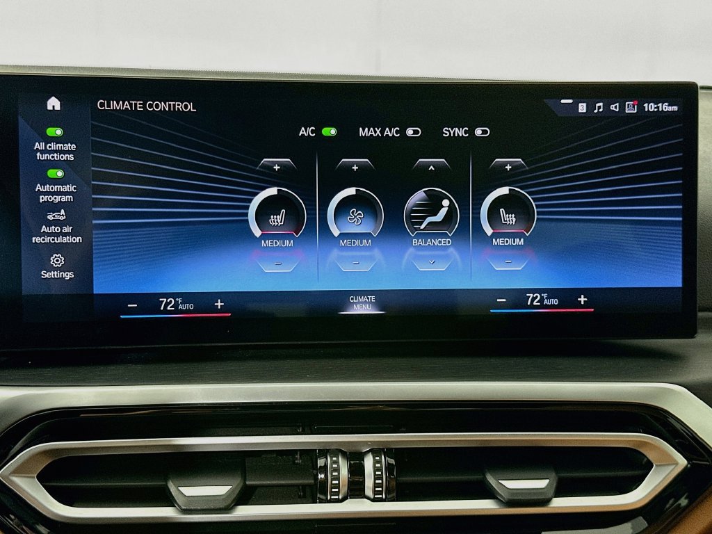 Used 2023 BMW 330i Sedan w/ Premium Package RWD image 16
