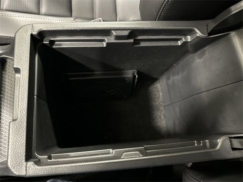 Used 2025 Honda CR-V EX-L image 38