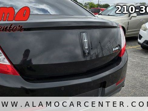 Used 2013 Lincoln MKS FWD image 11
