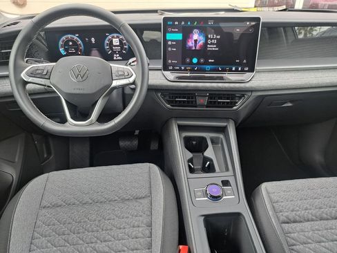 New 2025 Volkswagen Tiguan S image 22