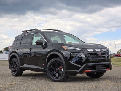 New 2026 Nissan Rogue SV w/ Rock Creek Premium Package