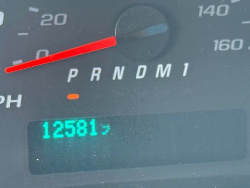 Used 2021 GMC Savana 2500 w/ Driver Convenience Package RWD image 14