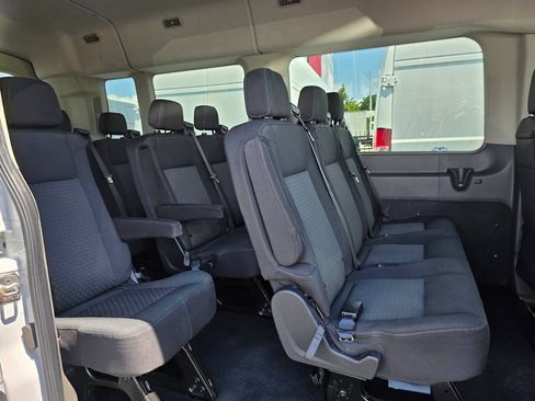 Used 2021 Ford Transit 350 XLT RWD image 12