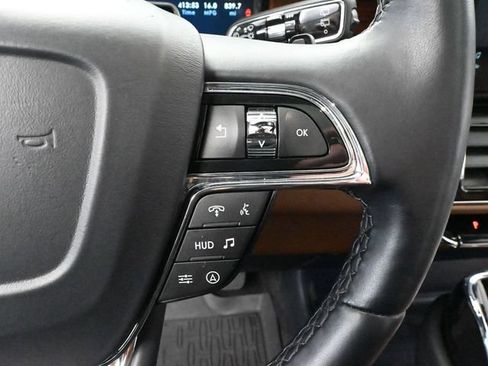 Used 2024 Lincoln Navigator Reserve w/ Equipment Group 201A AWD/4WD image 29