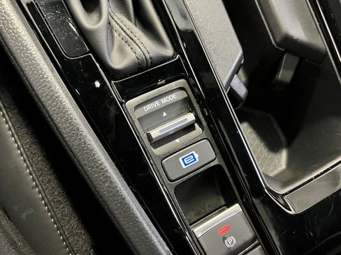 Used 2024 Honda Accord Sport image 46