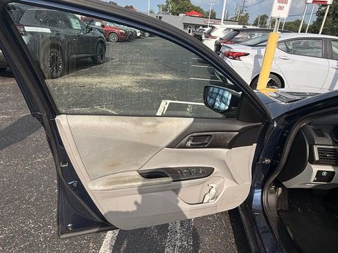 Used 2014 Honda Accord LX image 7