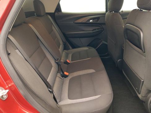 Used 2021 Chevrolet TrailBlazer LS FWD image 19