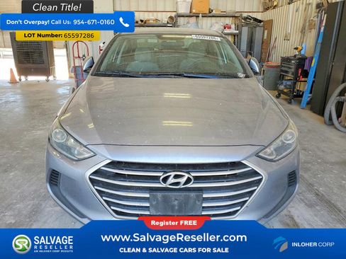 Used 2017 Hyundai Elantra SE FWD image 7