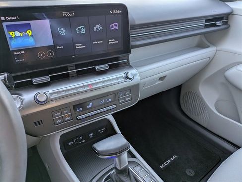 Certified 2025 Hyundai Kona SEL image 11
