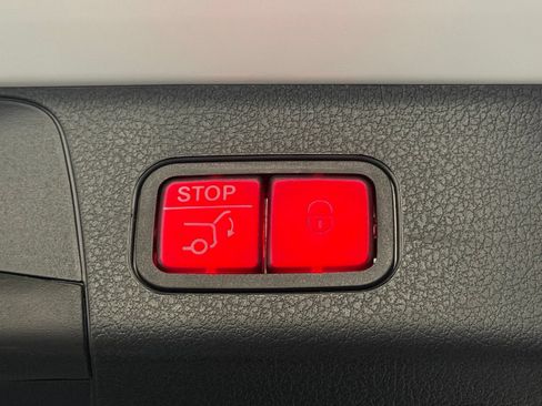Certified 2026 Mercedes-Benz GLB 250 image 17