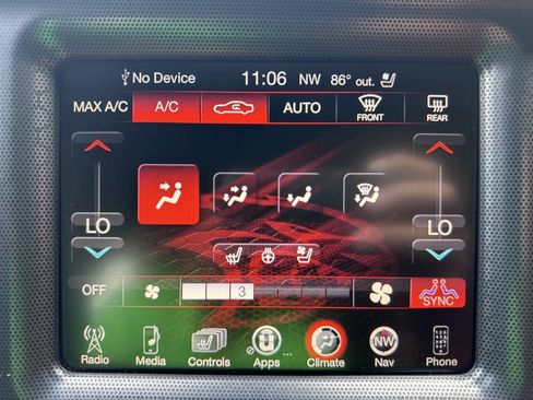 Used 2015 Dodge Challenger R/T Plus RWD image 39