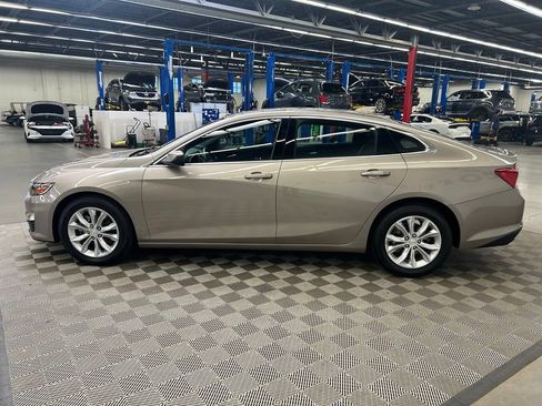 Used 2024 Chevrolet Malibu LT FWD image 8