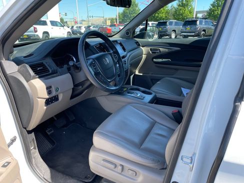 Used 2022 Honda Ridgeline RTL-E image 9
