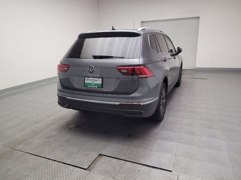Used 2022 Volkswagen Tiguan SE image 7