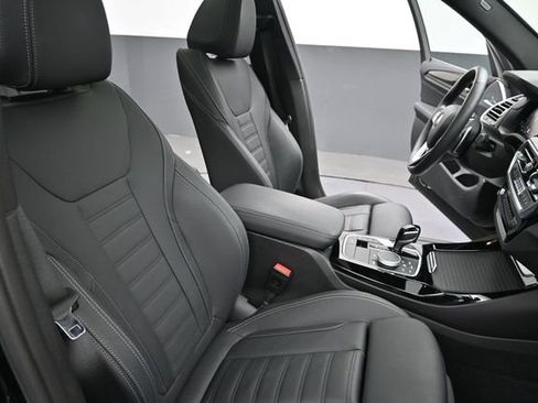 Used 2023 BMW X3 xDrive30i w/ Premium Package w/ZPA AWD/4WD image 23