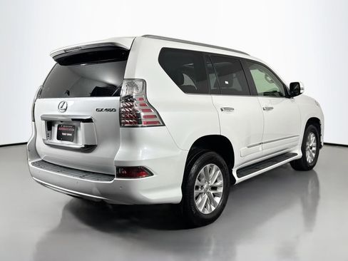 Used 2015 Lexus GX 460 image 7