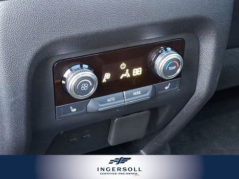 Used 2025 GMC Acadia AT4 w/ Luxury Package image 14