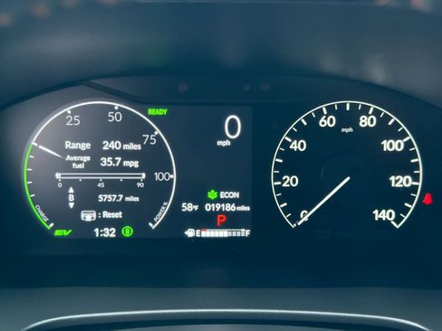Used 2024 Honda CR-V Sport-L image 34