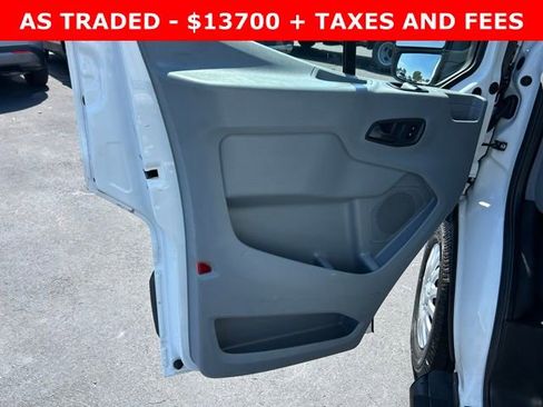 Used 2016 Ford Transit 250 130 Low Roof w/ Exterior Upgrade Package RWD image 11