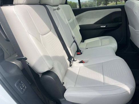Certified 2026 Lexus TX 350 FWD w/ Technology Package image 26
