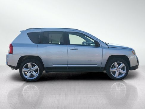 Used 2012 Jeep Compass Limited w/ Sun/Sound Group AWD/4WD image 6
