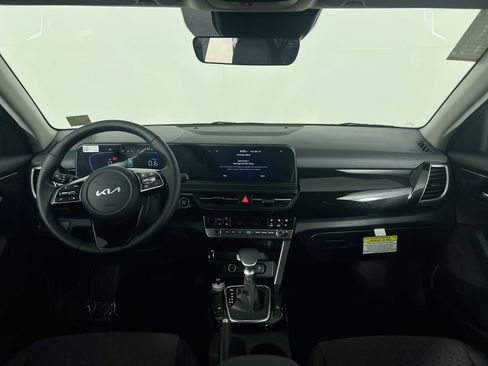 New 2026 Kia Seltos S image 30