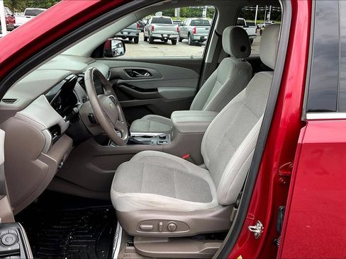Used 2019 Chevrolet Traverse LT FWD image 23