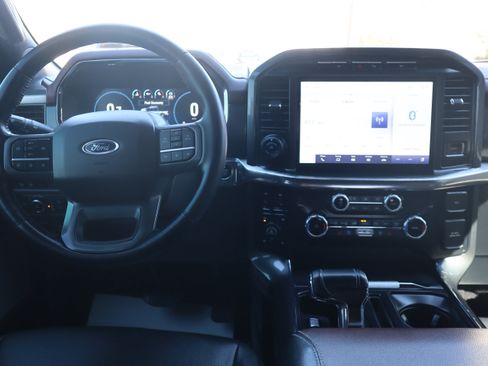 Used 2022 Ford F150 Lariat w/ Max Trailer Tow Package image 14