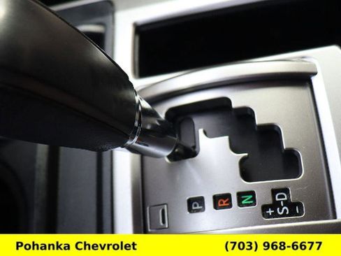 Used 2018 Toyota 4Runner SR5 Premium image 19