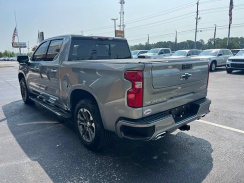 Used 2024 Chevrolet Silverado 1500 High Country w/ Technology Package AWD/4WD image 22