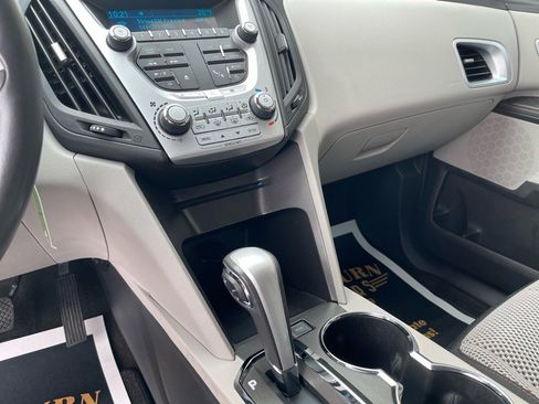 Used 2011 Chevrolet Equinox LT w/ Driver Convenience Package image 31