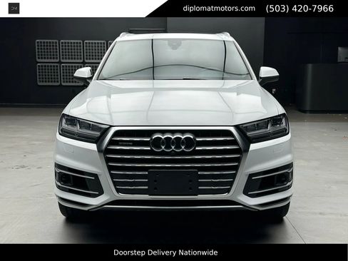 Used 2018 Audi Q7 3.0T Prestige w/ Prestige Package image 11