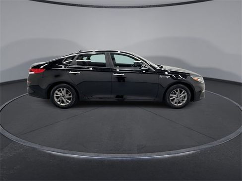 Used 2019 Kia Optima LX image 9