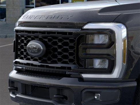 New 2026 Ford F250 XLT w/ XLT Premium Package image 17
