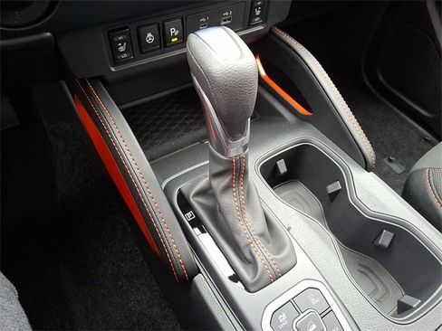 New 2026 Nissan Frontier PRO-4X w/ Pro-4x Convenience Package image 13