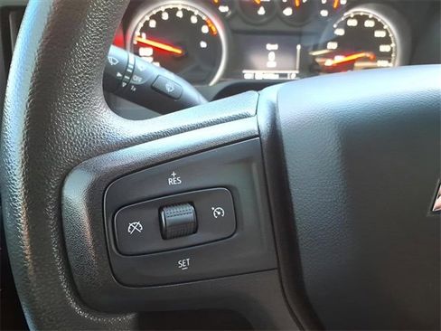 Used 2021 Chevrolet Silverado 1500 Custom image 14