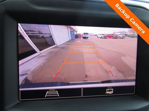 Used 2025 Chevrolet Silverado 2500 W/T w/ WT Convenience Package image 8