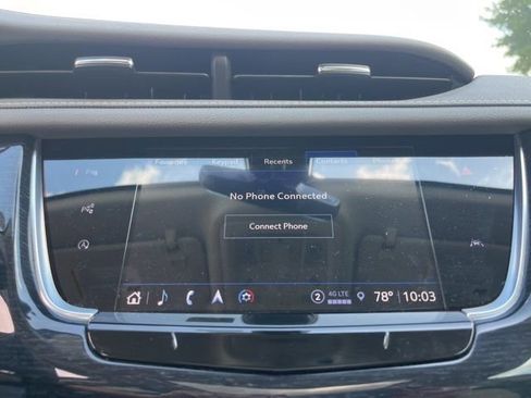 Used 2024 Cadillac XT6 Premium Luxury w/ Technology Package FWD image 31