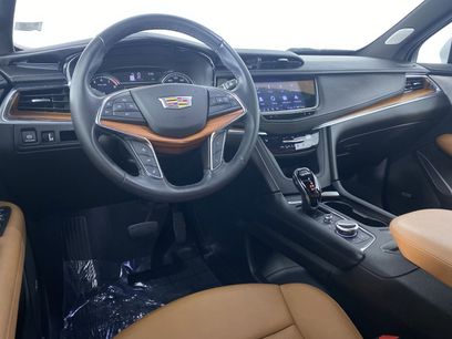 Certified 2022 Cadillac XT5 Premium Luxury