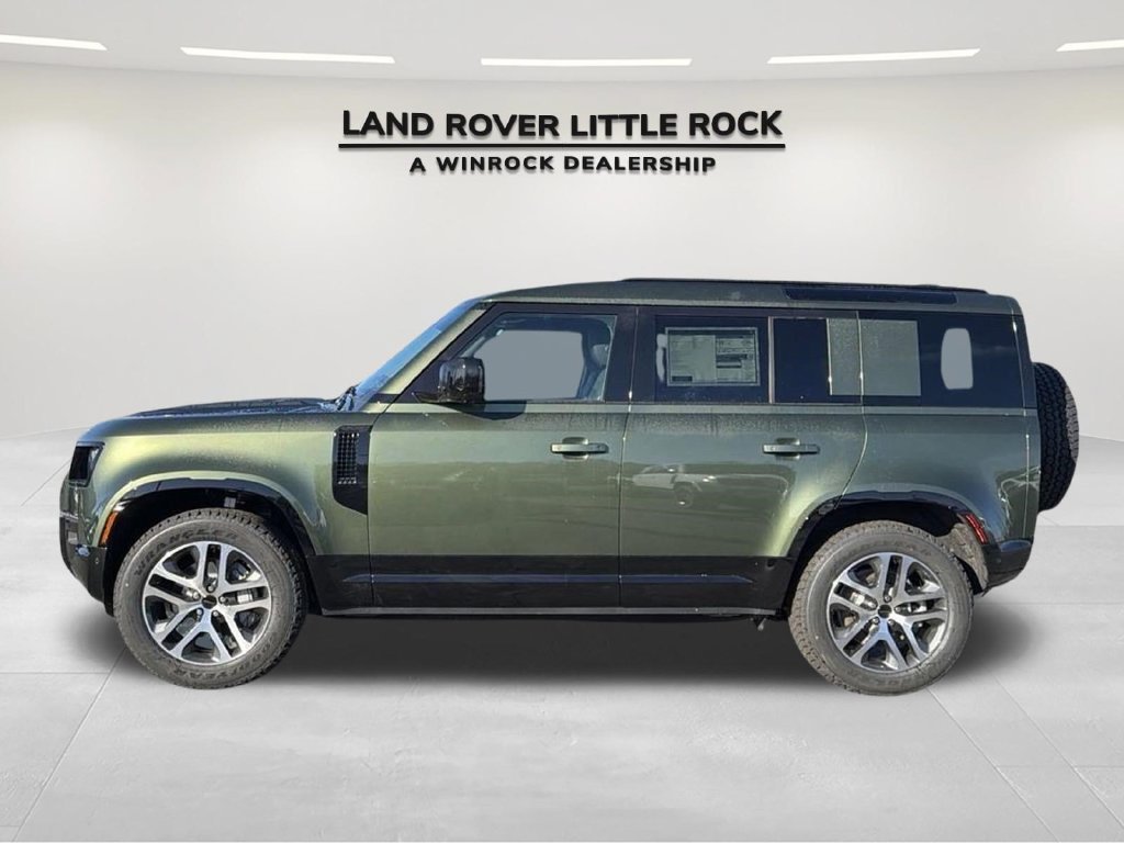 Used 2026 Land Rover Defender 110 X-Dynamic SE AWD/4WD image 6