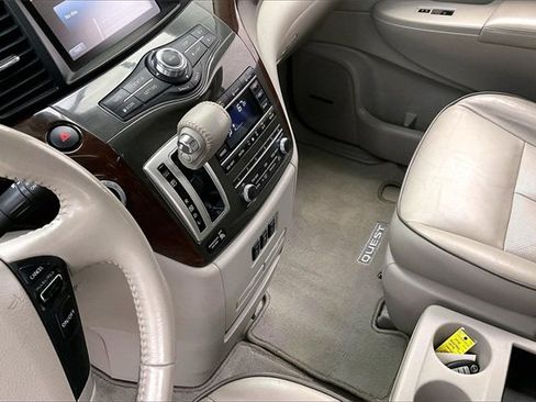 Used 2013 Nissan Quest SL image 16
