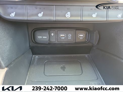 Used 2020 Hyundai Santa Fe Limited FWD image 30