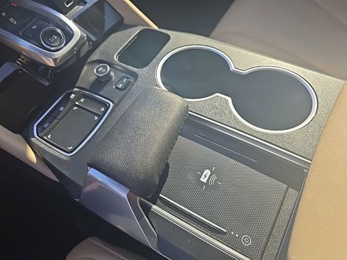 Used 2024 Acura MDX FWD image 19