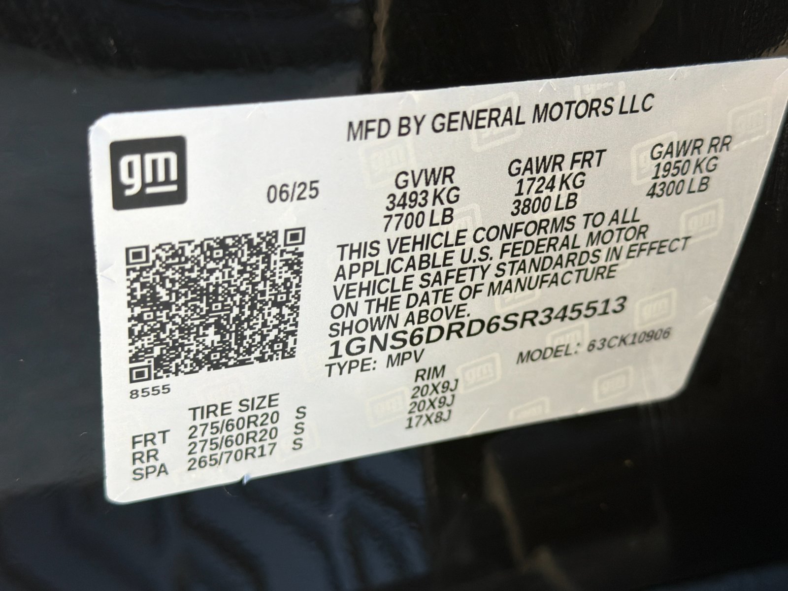 Used 2025 Chevrolet Suburban Z71 AWD/4WD image 43