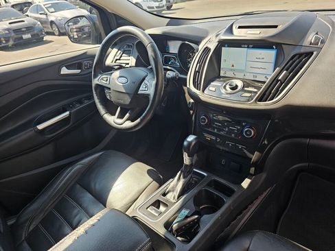 Used 2017 Ford Escape Titanium w/ Canadian Touring Package image 11