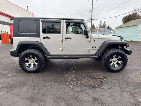Used 2007 Jeep Wrangler X image 7