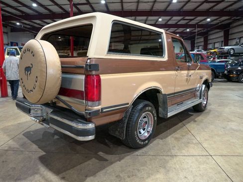 Used 1987 Ford Bronco AWD/4WD image 24