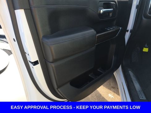 Used 2023 Chevrolet Silverado 2500 LT image 19