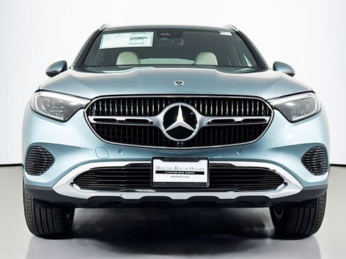 New 2026 Mercedes-Benz GLC 300 image 2