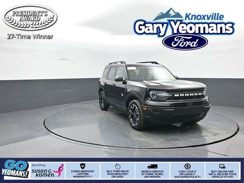 Certified 2023 Ford Bronco Sport Outer Banks w/ Tech Package image 1